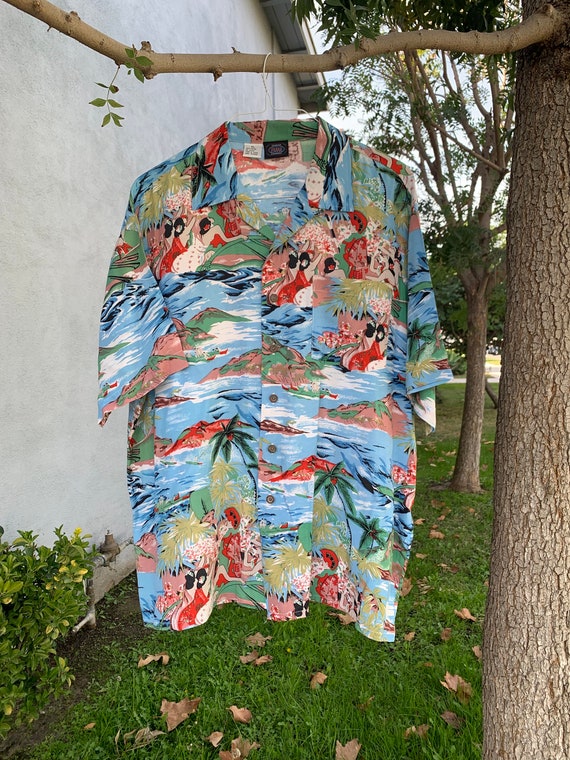 Vintage 90s Hawaiian Button Down Shirt Maui Tradin