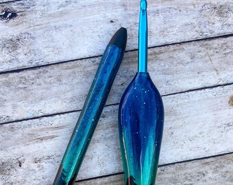 Matching Ergonomic Crochet Hook with Gel Pen,  Northern Lights Crochet Hook, Northern Lights Gel Pen, Refillable Gel Pen, Crochet Tools