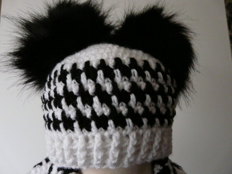 Winter Baby Beanie Pepita 0-24 months English Dutch Pattern