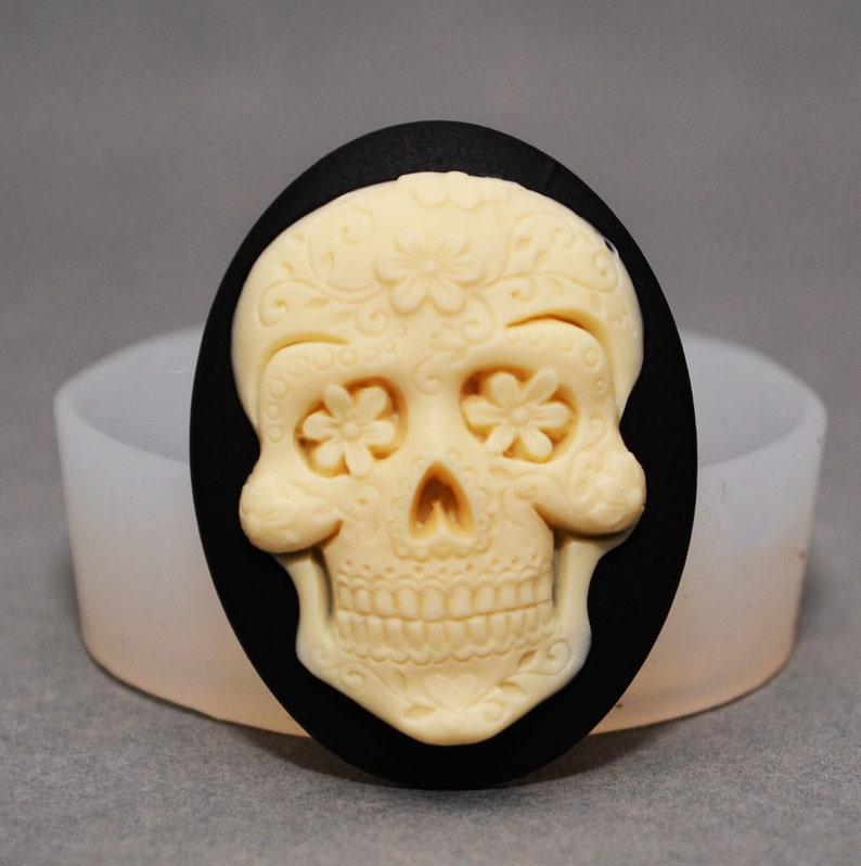 SKULL SILICONE MOLD Cameo Flexible Mould for Resin Polymer - Etsy