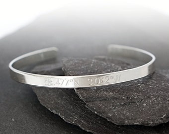 Woodson Family!! Vintage Native American Navajo Coral Sterling Silver Bracelet Woodson Family!! Vintage Native American Navajo Coral Sterling Silver Bracelet