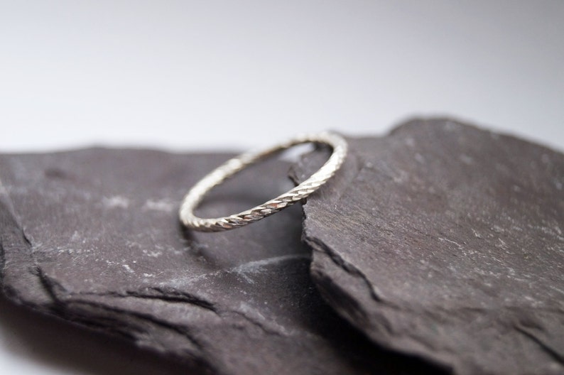simple band diamond cut Weaved Stacking Band Sterling Silver Ring ~ stacking ring modern minimal, statement ring stackable silver