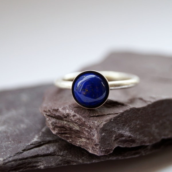 Lapis Lazuli Recycled Sterling Silver Ring: Gemstone Solitaire