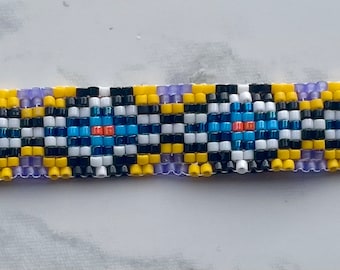 AUTHENTIC OJIBWE Multicolored BEADED Bracelet