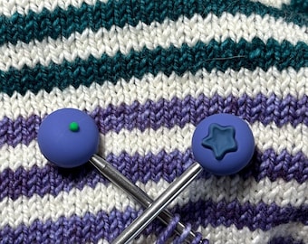 Topes de puntada de arándano / Protectores de agujas de silicona / Regalo para amantes del tejido / Bonitos accesorios de punto / Herramientas para amantes del hilo