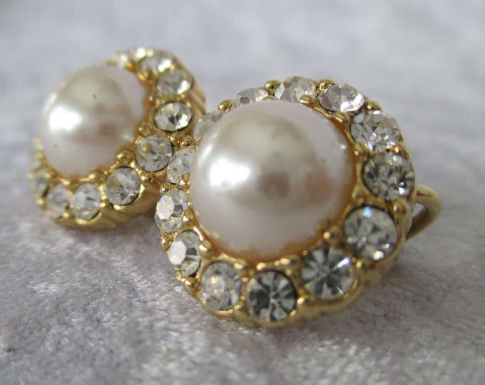 Vintage Pearl Rhinestone Clip Earrings Gold Pearl Earrings Etsy