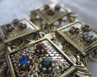 Vintage gold brooch pin, Vintage Sarah Coventry Jewels of India, diamond shaped gold brooch colorful gems vintage brooch, Mid Century