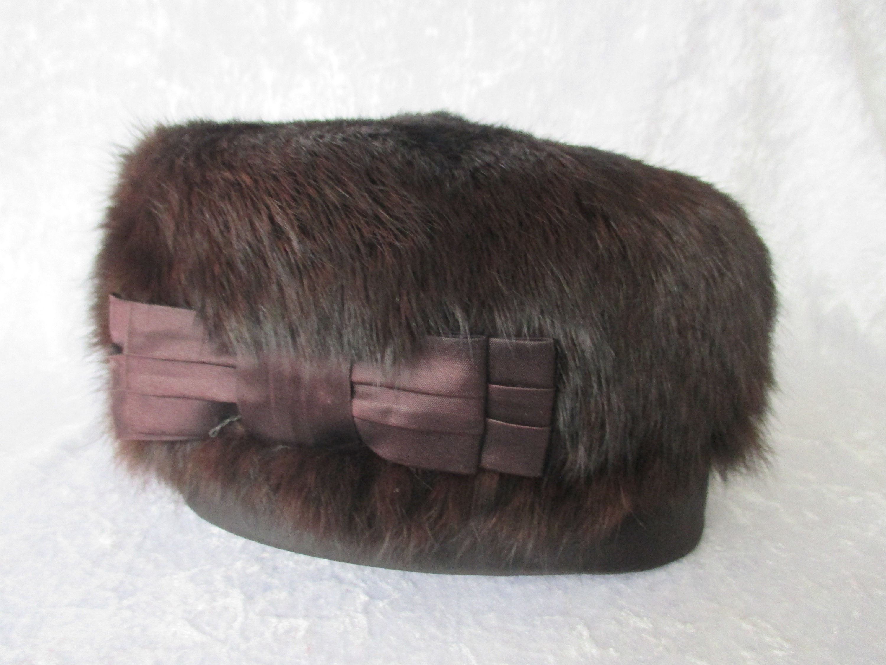 Vintage Mid Century 50s 60s Mink Pillbox Hat, Rich Natural Mink, Brown Velvet Mid Century Vintage Mink Pillbox Hat, Rich Natural Dark  main image 2