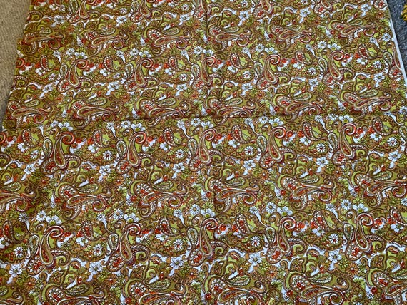70s Vintage Paisley Fabric Green Orange Floral Classical Print