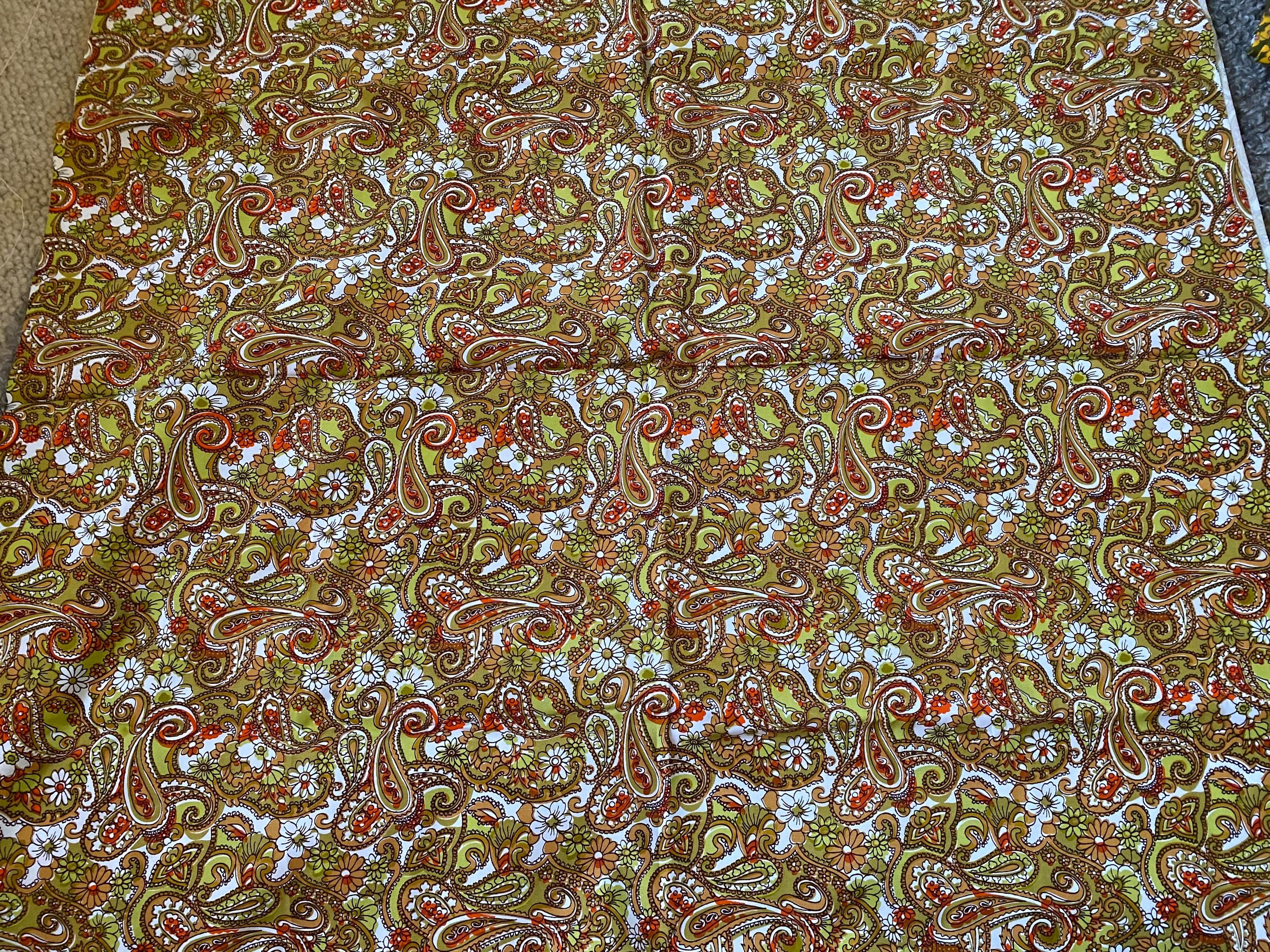 1点物⭕️お安く!◎Custom Vintage Fabric◎AR 9.75 70s Vintage Paisley Fabric Green Orange Floral Classical Print