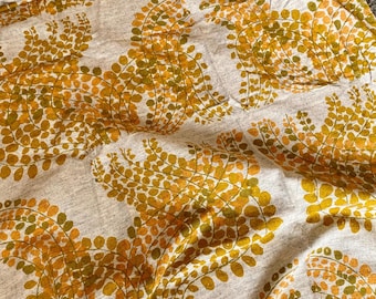 Vintage Scandinavian Tablecloth 70s Botanical Mustard Yellow Retro Textile Small Tablecloth Nordic Linen Wool Blend Fabric 77x110 cm