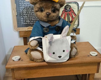 Gaspard, orsetto da collezione fatto a mano. Modello unico.