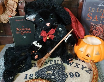 Salem, un gatto di peluche nero. Modello unico fatto a mano.