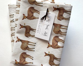 Tea towel, cotton-linen blend with animal design of “Elegant Rogues" the deer