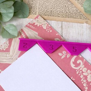 Ecken-Gehrung für die Journal-/Scrapbook-/Buchherstellung, um perfekte Ecken mit 3D-Buchbindewerkzeugen zu erhalten