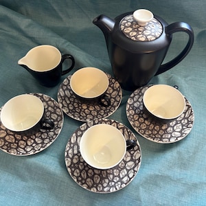 Poole Pottery ‘Black Pebble’ ceramic coffee set items - Robert Jefferson 1959