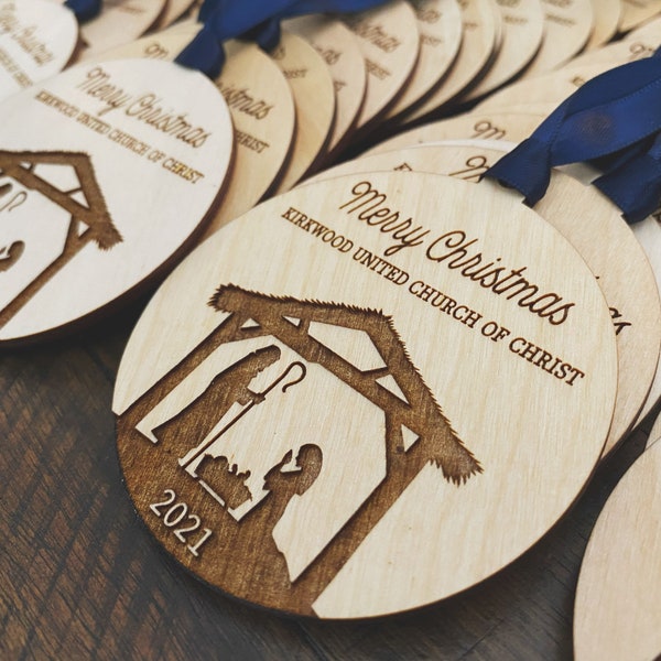 Manger Nativity Church Congregation Custom Ornament Etsy manger-nativity-church-congregation-custom-ornament-etsy