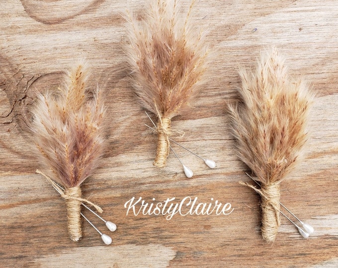 Pampas Grass Wedding Boutonniere, Lapel, Pin-on, Corsage, Buttonhole, Groom, Groomsmen, Wedding Party, Gift, Natural, Dried, Preserved