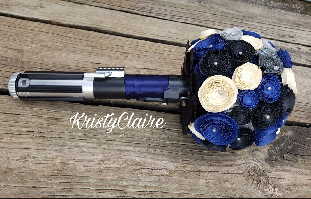 Star Wars Inspired Obi-Wani's Lightsaber Bridal Bouquet Holder - Crealandia