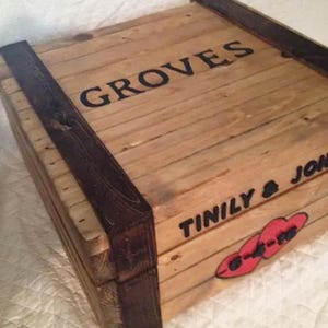 Wedding Gift, Custom Wedding Gift, Personalized Wedding Gift, Distressed Wedding Decorations, Wooden Wedding Card Box, Wedding Decor