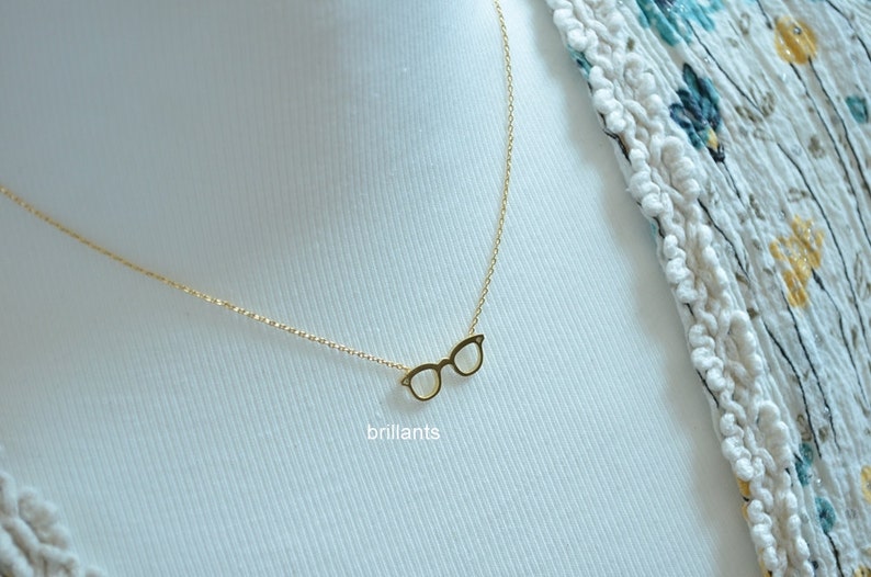 Glasses pendant necklace, Glasses necklace, Everyday necklace, Wedding necklace, Mothers day gift, Bridesmaid necklace, Minimal necklace image 4