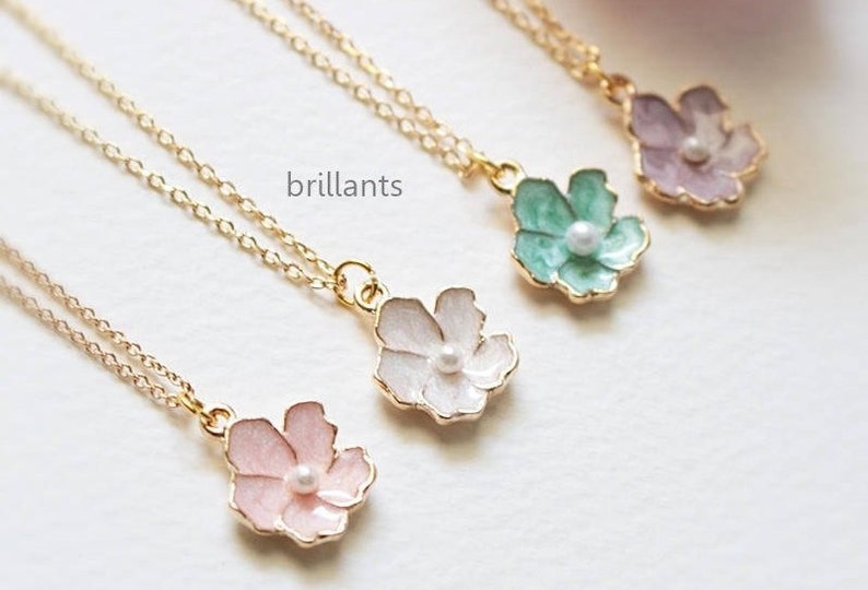 Collier personnalisé fleurs de cerisier, Sakura, fleur rose, collier de mariage, cadeau de demoiselle d'honneur, collier de perles, cadeau pour elle, cadeau de demoiselle d'honneur image 3