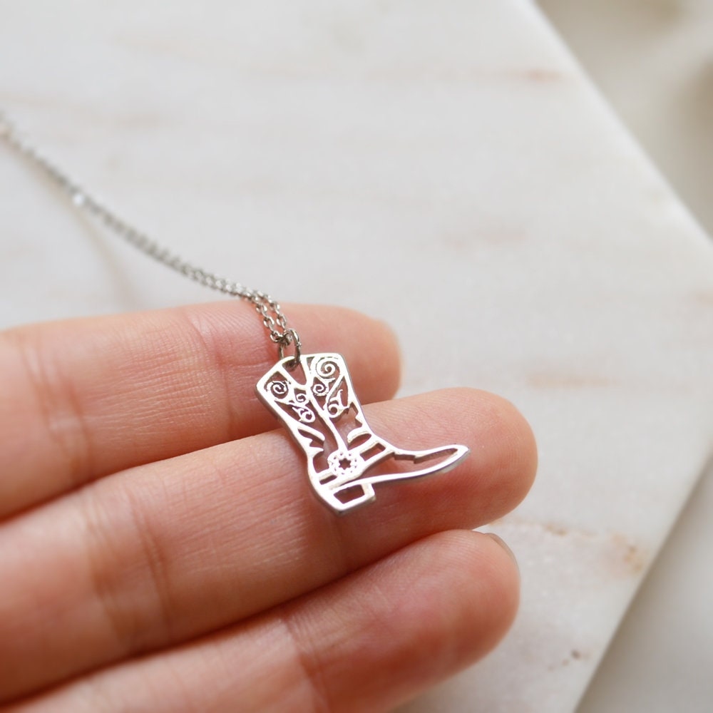 Personalized Cowboy boot necklace, Cowgirl necklace, Flower girl gift, Custom necklace, Gift for her, Bridesmaid gift, Minialist necklace