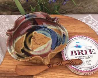 Brie cheese Baker Pottery - Mini Pie baker, pot pie baker Handmade Red Splash Glaze, Cheese Plate, Ayers Pottery