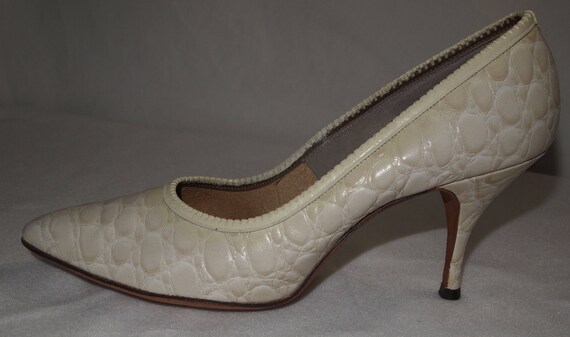 high heels cream color