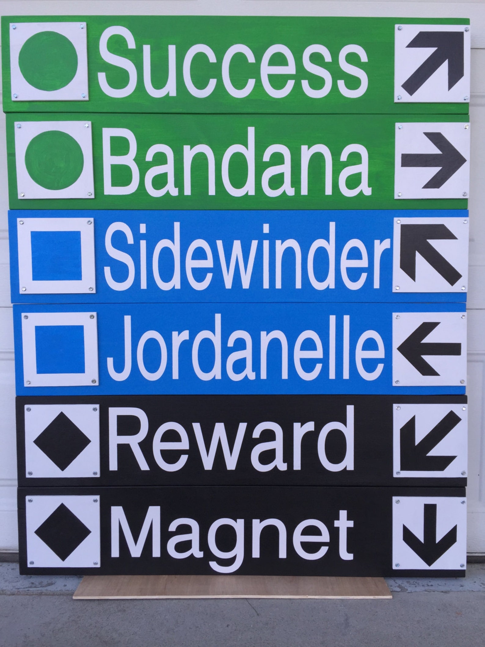 MEDIUM Wood Ski Run Sign. Personalized With Your Name or Short Phrase ...