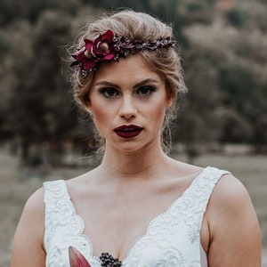 Romantischer Braut Haarschmuck Winterhochzeit , Haarkranz mit Blumen und Perlen , Kopfschmuck Braut , Blumenkranz Haare , Braut Elfenkrone