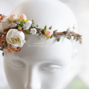 Haarschmuck für eine romantische Boho Braut . flower elf crown . bridal flower jewelry . Blumenkranz . Blumenkrone . wedding hair wreath