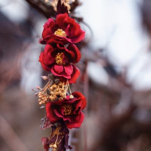 Rustic Hair Accessory with Red Roses – Wedding Flower Crown, Bridal Hairpiece, Red Rose Hair Wreath, Bridal Flower Accessory, Hair Crown image 13