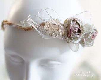 Haarschmuck Braut . Vintage Blumen Haarschmuck . Hochzeit Blumenkranz Blumenkrone Elfenkrone Haarschmuck Haare Blumen Haarkranz Kopfstück