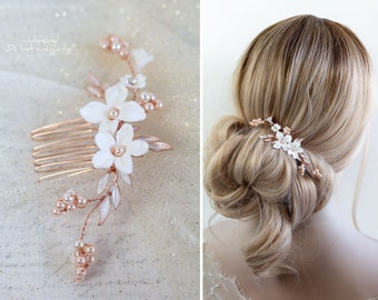 Elfenhafter Haarschmuck in rosegold . Haarkamm zur Hochzeit . Braut Haarkamm mit Perlen . Blumen Haarschmuck . Perlen Haarkamm . Kopfschmuck