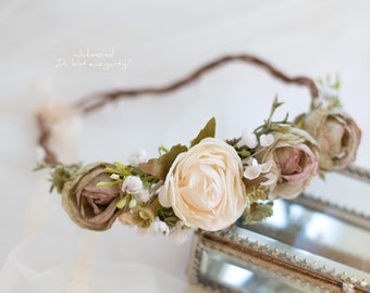 romantic flower hair jewelry . bridal headpieces winter wedding . hair crown . flower headpiece . wedding fairy crown . bridal elf wreath