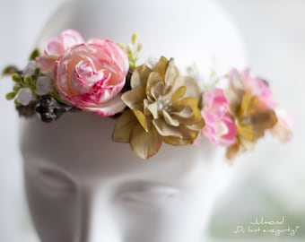 Romantic wreath of flowers . Bridal jewelry hair . flower tiara . Bridal flower headpieces . Wedding Hair Crown . Bride Elf Crown . Hair wreath