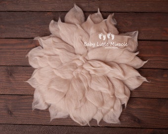 Beige wool cloud, chunky wool blanket, photo prop, photography props, newborn photo prop, basket filler, newborn posing, fluffy blanket
