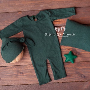 JOY collection green newborn outfit, Christmas set, newborn Christmas set, newborn photo prop, newborn romper, newborn prop, photo prop