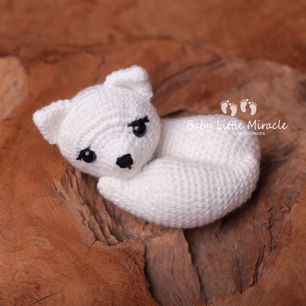 Newborn toy, Newborn arctic fox, fox photo prop, photography prop, baby shower gift,  knitted fox, newborn photo prop, white polar fox