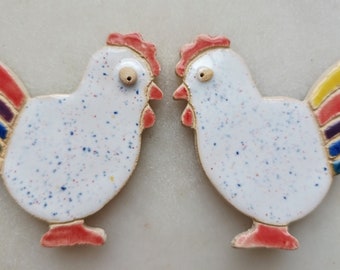 2 White Chicken Magnets • Handmade Ceramic Set • Easter & Housewarming Gift • Kitchen Decor • Unique Bird Refrigerator Magnets • Gift