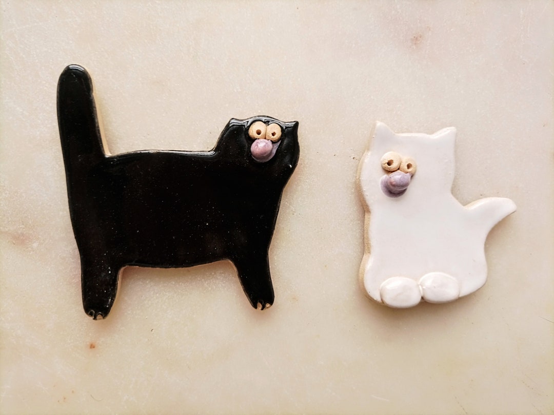 Black Cat White Cat • Set of 2 Cat Fridge Magnets for Kitchen ...
