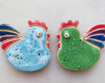 Green - Blue 2 Hen Magnets • Handmade Ceramic Set • Easter & Housewarming Gift • Kitchen Decor • Unique Bird Refrigerator Magnets • Gift