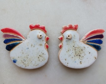 2 White Hen Magnets • Handmade Ceramic Set • Easter & Housewarming Gift • Kitchen Decor • Unique Bird Refrigerator Magnets • Gift for Her