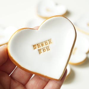 Wedding white heart Favors for guests, wedding gift, personalized favors, wedding party gift, thank you tag, white heart bowl