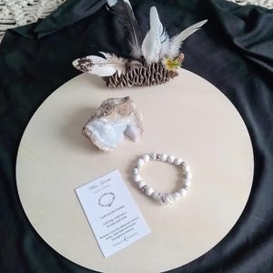 Weißes Howlith Edelstein-Armband - beruhigend, Inspiration