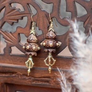 Dangling earrings