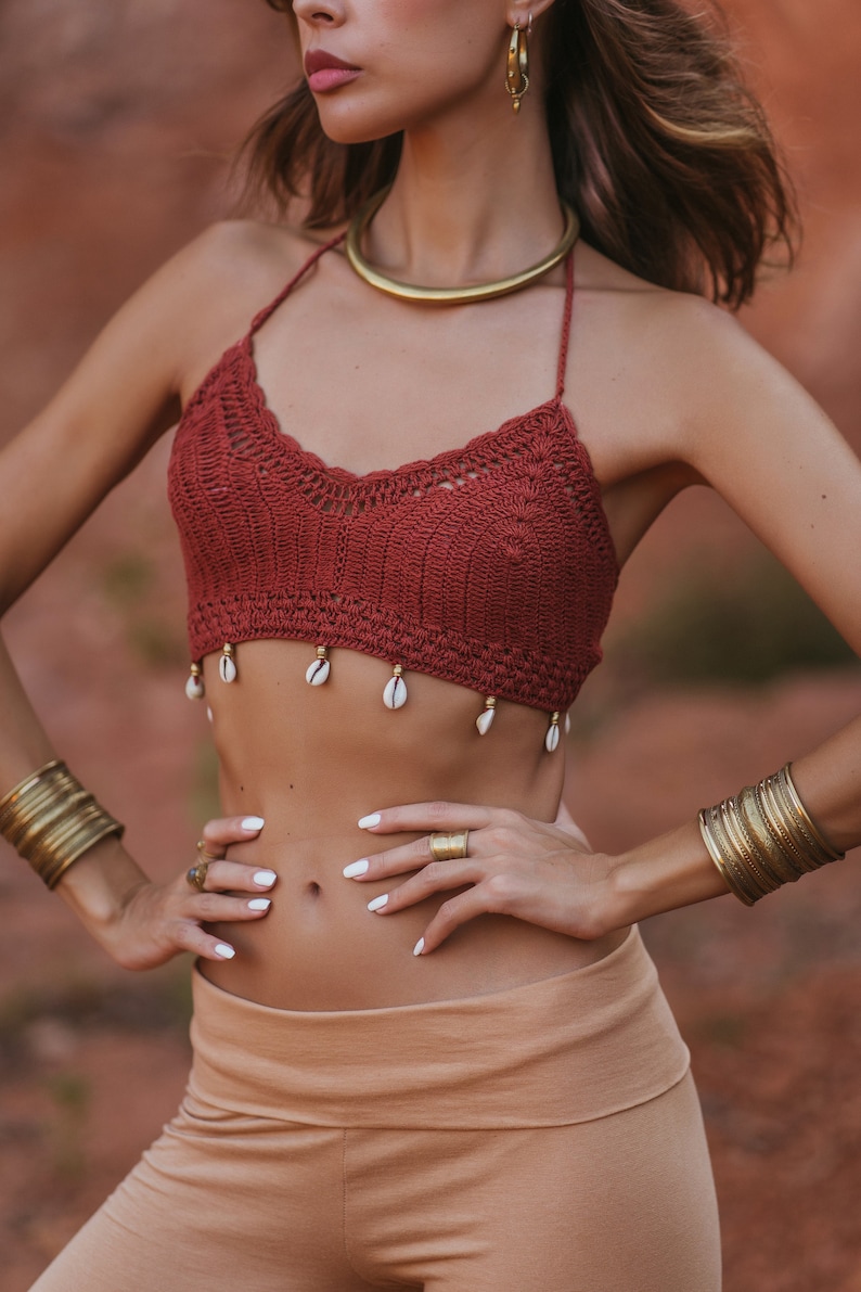 Crop top crochet image 1