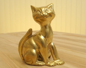 Smiling Cat  Figurine / candle holder / Ashtray || Vintage Solid Brass