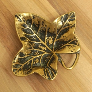 Ashtray || Vintage solid brass || paper weight || Leaf design